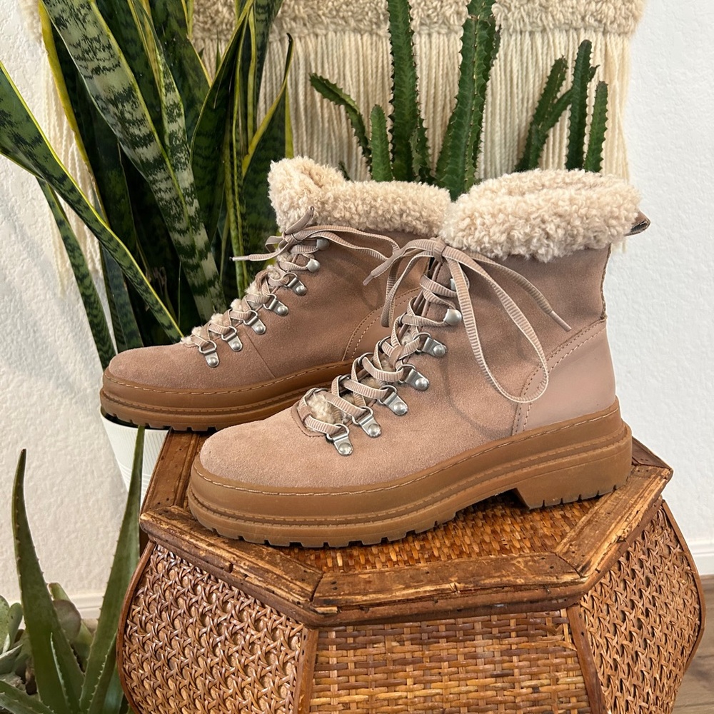 Splendid Yvonne Suede and Sherpa‎ Lace Up Hiking Boot Women’s 7.5 like new